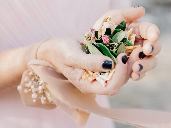 bride's groom, olive wedding style , italian wedding style, matrimonio elegante, matrimonio toni di rosa, matrimonio tema ulivo