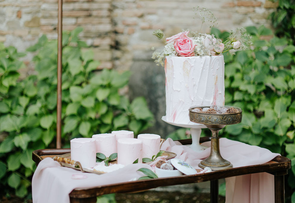 wedding sweet table, vintage sweet table, vintage wedding, matrimonio vintage, matrimonio in emilia romagna
